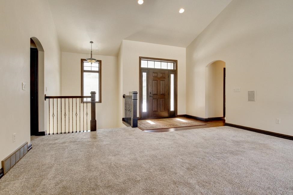 W1374 Madsen Road Marinette, WI 54143 - Photo 7 of 84