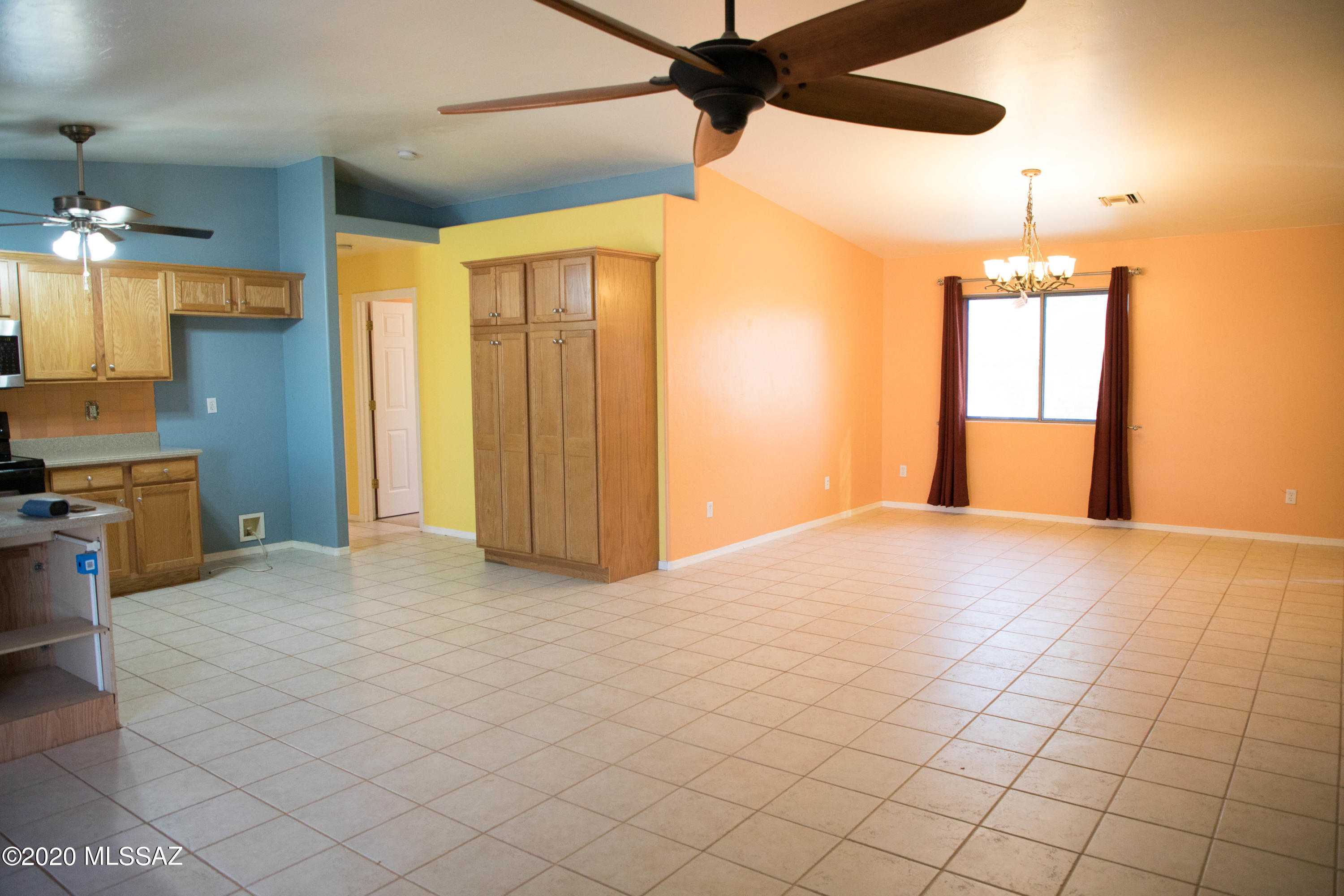 13240 Cortel Road Tucson, AZ 85736 - Photo 3 of 28 Gallery Image 3