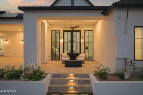 $5,994,998 | 10229 North 64th Street, Paradise Valley, AZ 85253