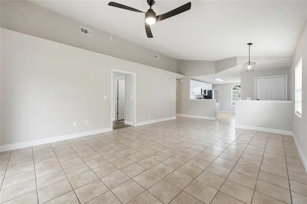 $2,395 | 12714 Paddle Court, Orlando, FL 32828