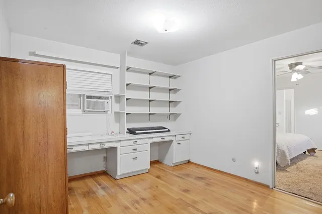 $430,000 | 1402 West Orangeburg Avenue, Modesto, CA 95350