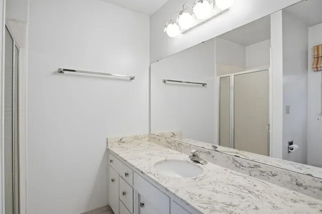 $430,000 | 1402 West Orangeburg Avenue, Modesto, CA 95350