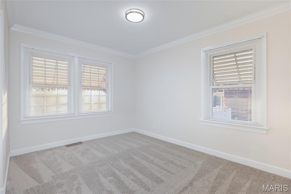 615 Reavis Barracks Road St. Louis, MO 63125 - Photo 9 of 16