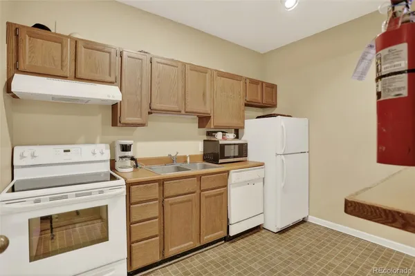 $257,500 | 7110 South Gaylord Street, Unit P2, Centennial, CO 80122