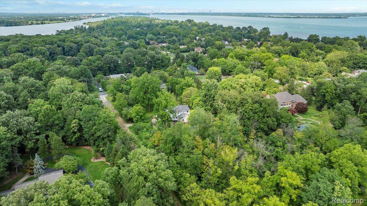 8601 Bridge Road Grosse Ile, MI 48138 - Photo 51 of 62 Gallery Image 51