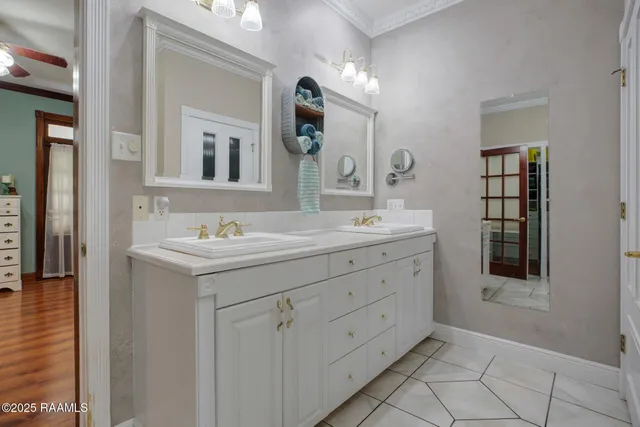 $205,000 | 2418 Louisiana Drive, New Iberia, LA 70560