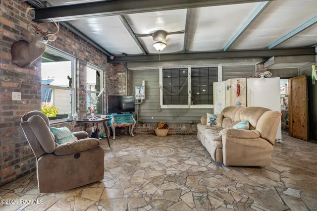 $205,000 | 2418 Louisiana Drive, New Iberia, LA 70560