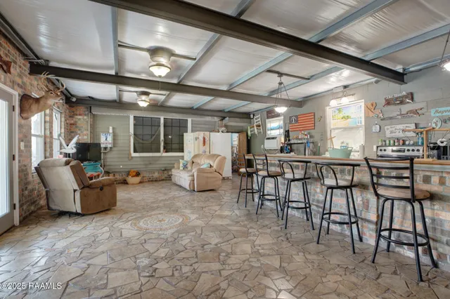 $205,000 | 2418 Louisiana Drive, New Iberia, LA 70560