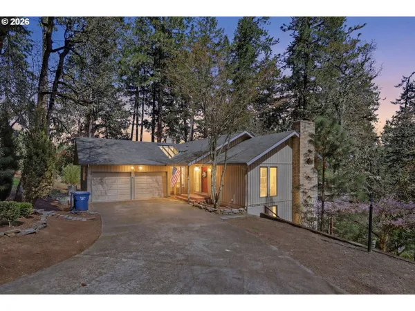 $650,000 | 784 Brookside Drive, Eugene, OR 97405