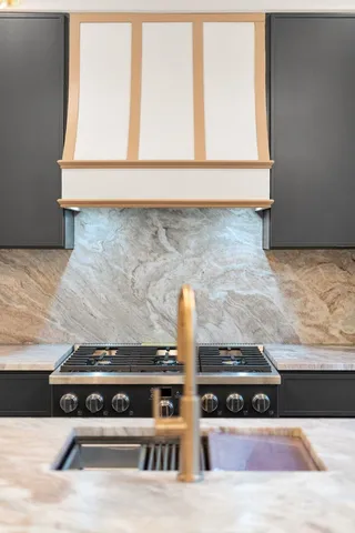 $925,000 | 83 Liberty Place, Unit RESIDENCE 2, Weehawken, NJ 07086