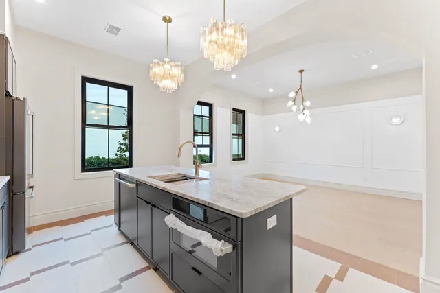 $925,000 | 83 Liberty Place, Unit RESIDENCE 2, Weehawken, NJ 07086