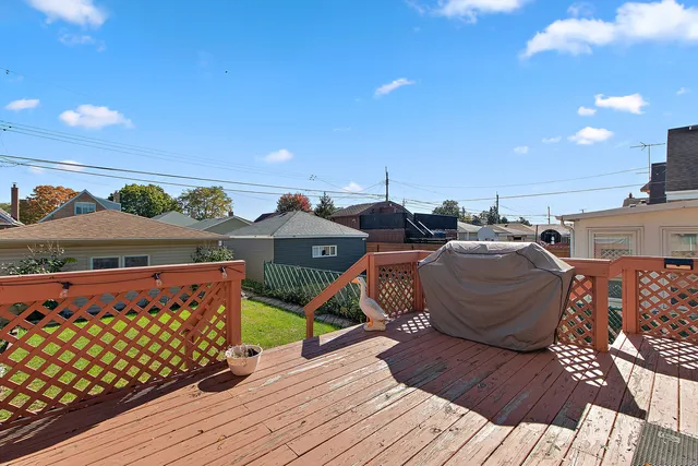 $330,000 | 6731 South Kolin Avenue, Chicago, IL 60629