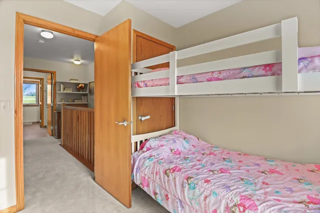 $230,000 | 1690 Drum Corps Drive, Unit H, Menasha, WI 54952