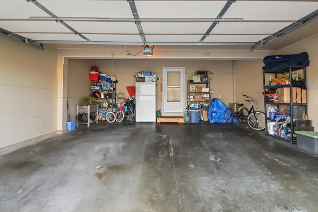 $230,000 | 1690 Drum Corps Drive, Unit H, Menasha, WI 54952