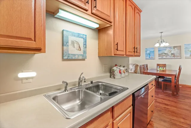 $230,000 | 1690 Drum Corps Drive, Unit H, Menasha, WI 54952