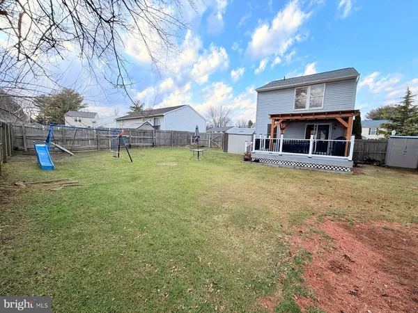 a view of a house with outdoor space