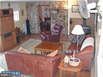 525 Ash Road Coatesville, PA 19320 - Photo 3 of 12 Gallery Image 3