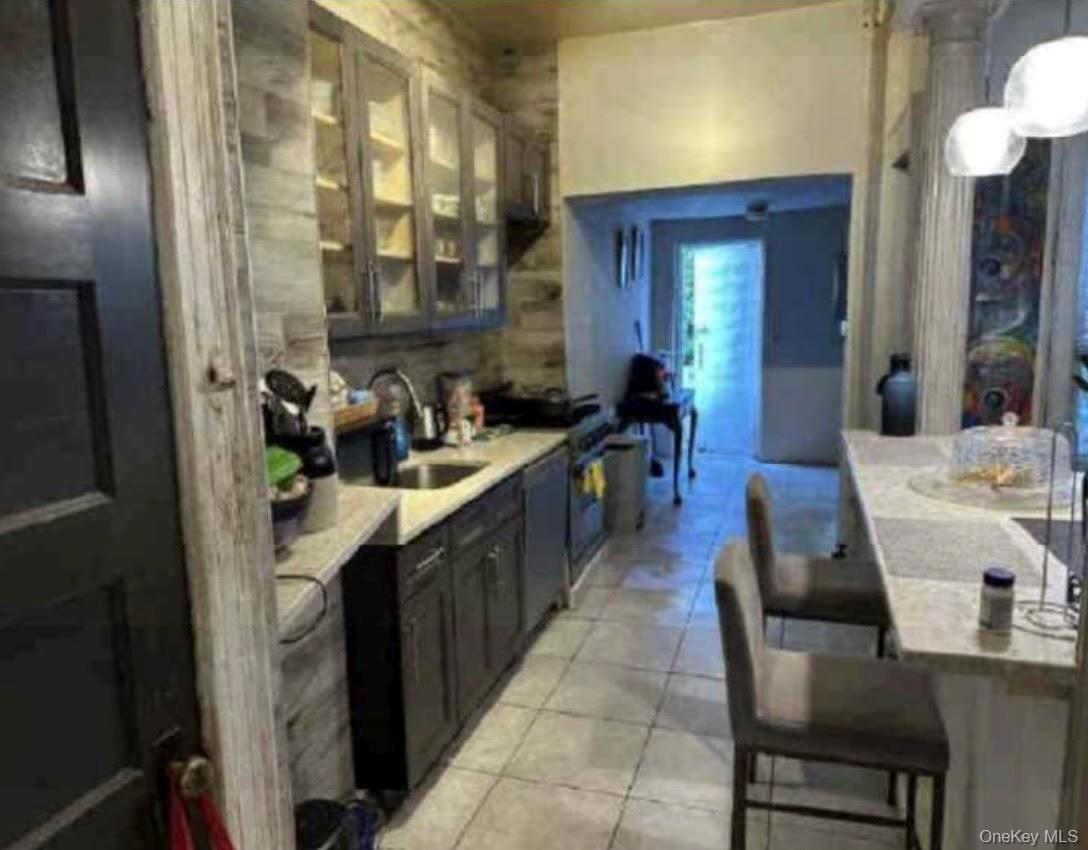 3217 Beverley Road Brooklyn, NY 11226 - Photo 2 of 4