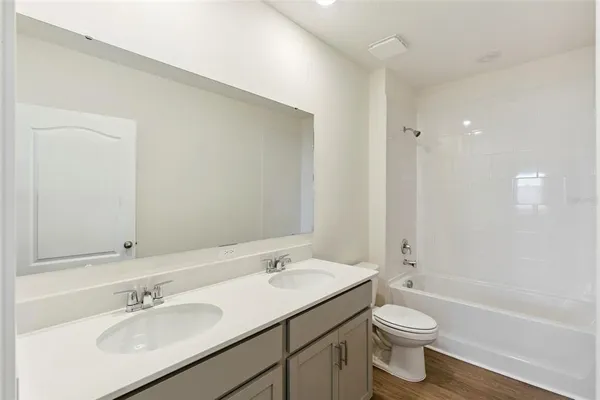 $3,200 | 2113 Walnut Crk Drive, Kissimmee, FL 34744