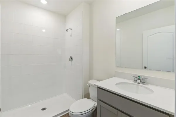 $3,200 | 2113 Walnut Crk Drive, Kissimmee, FL 34744