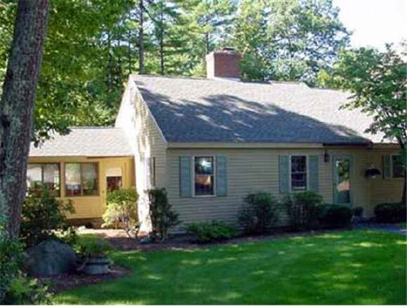 15 Coach Road, Unit 15 Exeter, NH 03833 - Photo 1 of 1