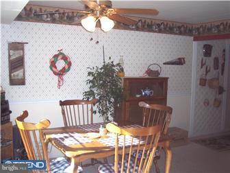 56 Stonegate Road Quakertown, PA 18951 - Photo 4 of 12 Dining Room