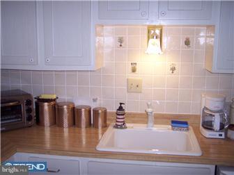 56 Stonegate Road Quakertown, PA 18951 - Photo 6 of 12 Kitchen