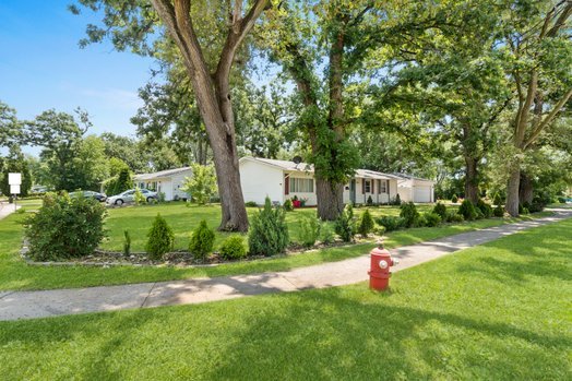 801 South Bartlett Road Streamwood, IL 60107 - Photo 20 of 31 Gallery Image 20