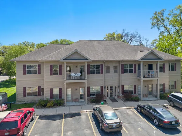 $274,900 | 1517 Martin Street, Unit 6, Madison, WI 53713