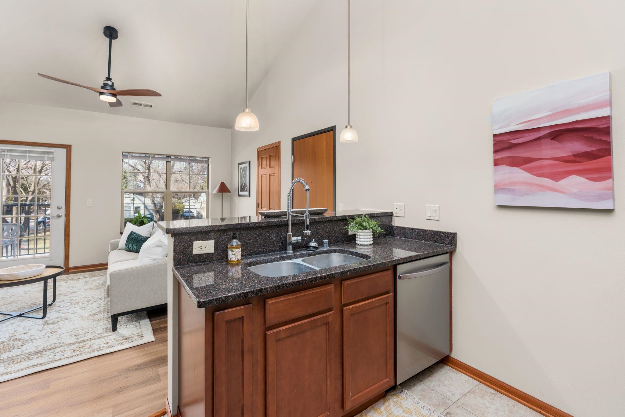 1517 Martin Street, Unit 6 Madison, WI 53713 - Photo 10 of 46