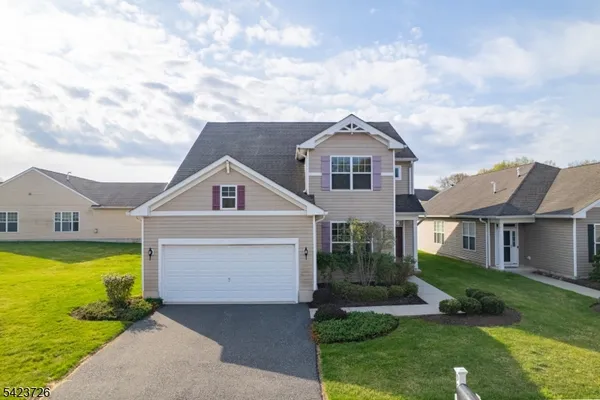 $899,000 | 90 Schindler Court, Somerset, NJ 08873