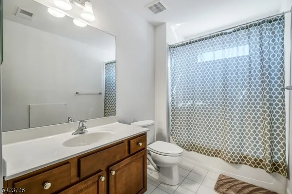 $899,000 | 90 Schindler Court, Somerset, NJ 08873