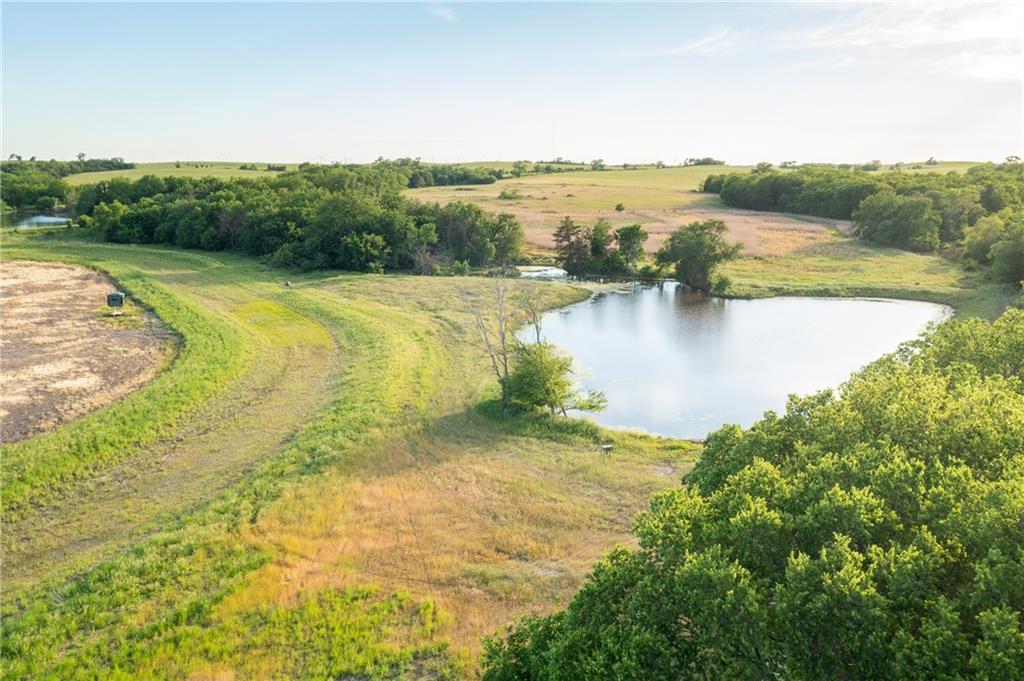 27699 South Hoch Road Osage City, KS 66523 - Photo 30 of 99