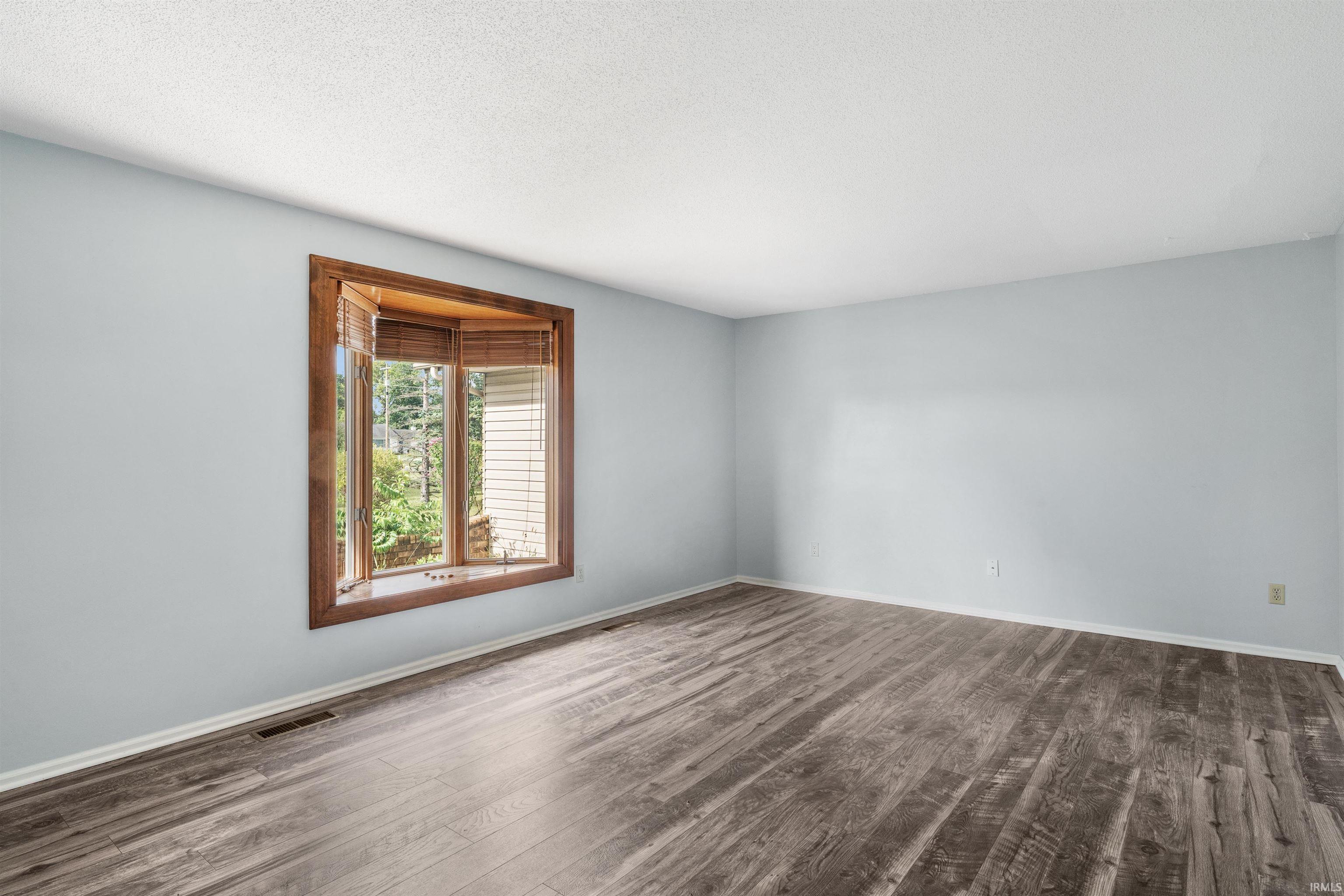 14802 Illinois Road Fort Wayne, IN 46814 - Photo 7 of 29