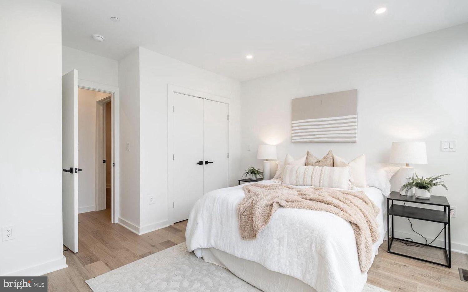 136 Q Street Northwest, Unit 2 Washington, DC 20001 - Photo 19 of 24