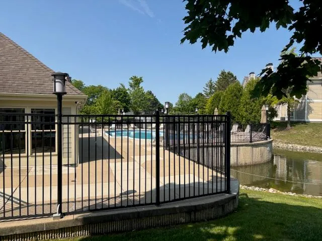 $1,900 | 1522 Oakfield Drive, Ann Arbor, MI 48108