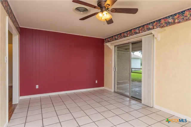 $2,000 | 316 Mulberry Avenue South, Luling, TX 78648