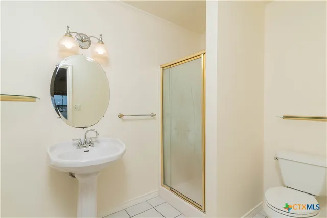 $2,000 | 316 Mulberry Avenue South, Luling, TX 78648