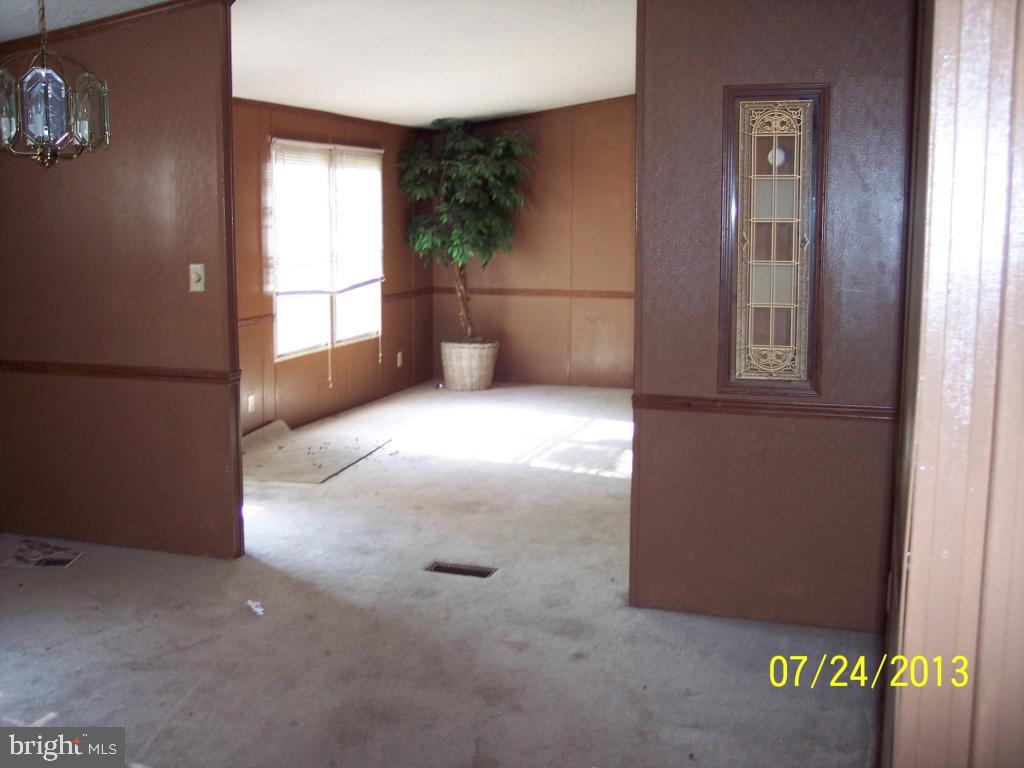 162 Sun Valley Road Elizabethtown, PA 17022 - Photo 3 of 9 Gallery Image 3