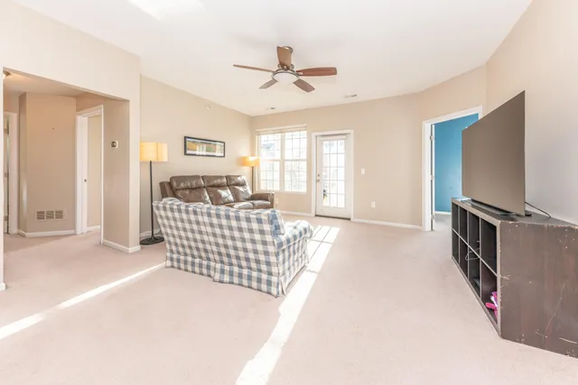 $329,500 | 1008 Summerfield Glen, Ann Arbor, MI 48103