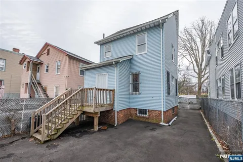 $349,900 | 153 Augusta Street, Irvington, NJ 07111