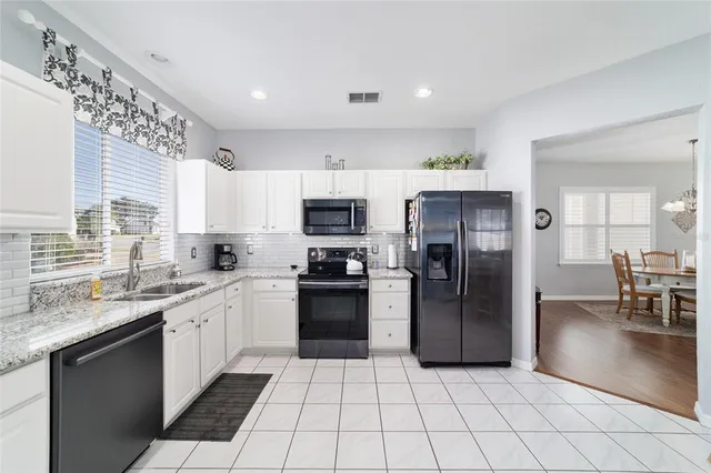 $309,900 | 13146 Southeast 93rd Terrace Road, Summerfield, FL 34491