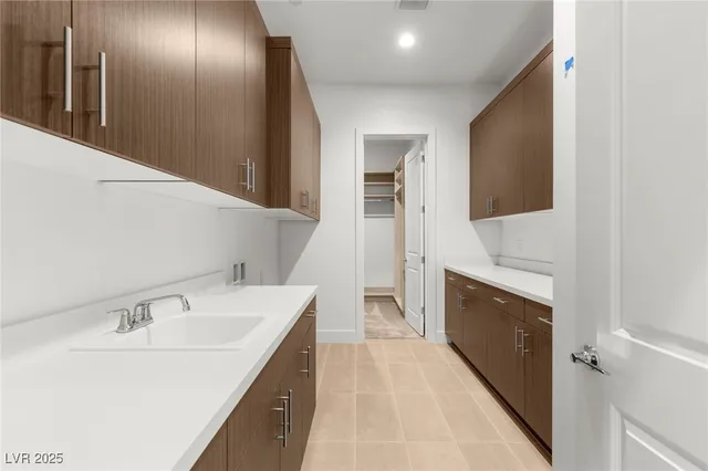 $8,495 | 10793 Vista Altura Avenue, Las Vegas, NV 89135