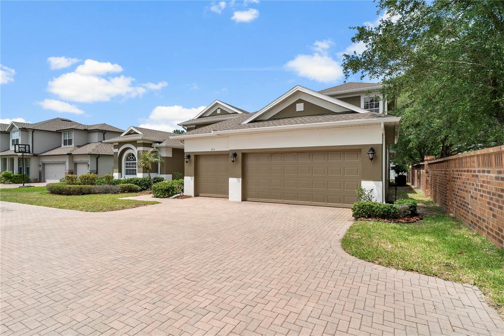 925 Bainbridge Loop Winter Garden, FL 34787 - Photo 3 of 46