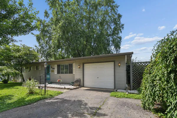 $295,000 | 153 Swainford Drive, Heath, OH 43056