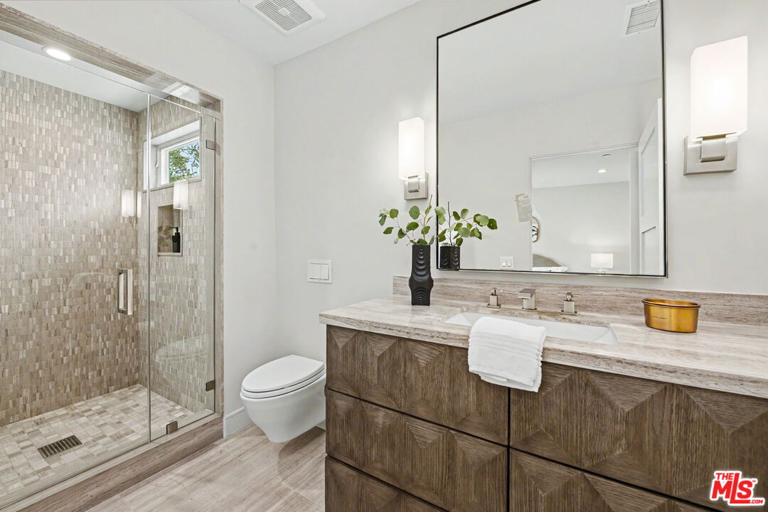 922 Berkeley Street Santa Monica, CA 90403 - Photo 29 of 52