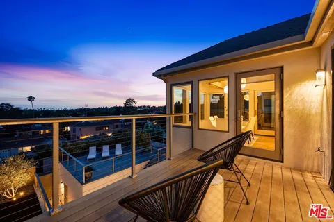 $5,395,000 | 922 Berkeley Street, Santa Monica, CA 90403