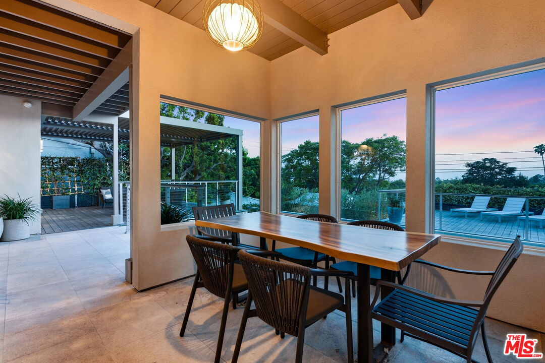 922 Berkeley Street Santa Monica, CA 90403 - Photo 42 of 52