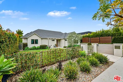 $5,395,000 | 922 Berkeley Street, Santa Monica, CA 90403