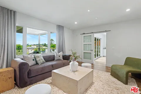 $5,395,000 | 922 Berkeley Street, Santa Monica, CA 90403